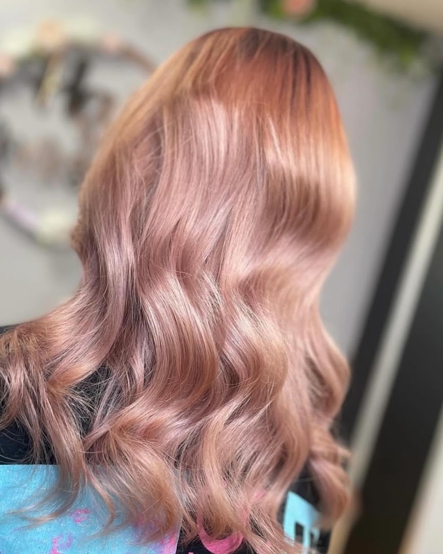 Bee beautiful beauty and tanning salon · Photos 5